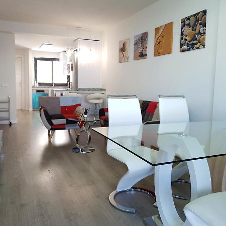 Boutique Apartment Near The Beach, 1 Gbps Wi-Fi مالقة المظهر الخارجي الصورة