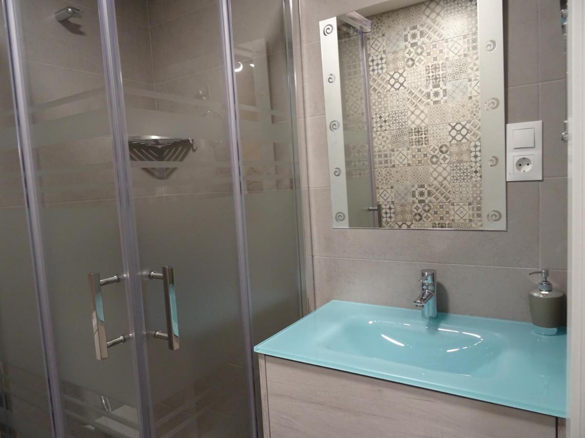 Boutique Apartment Near The Beach, 1 Gbps Wi-Fi مالقة المظهر الخارجي الصورة