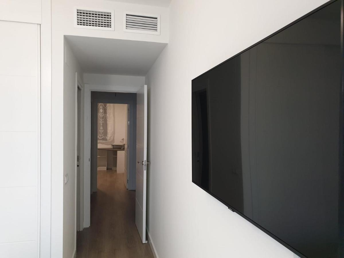 Boutique Apartment Near The Beach, 1 Gbps Wi-Fi مالقة المظهر الخارجي الصورة