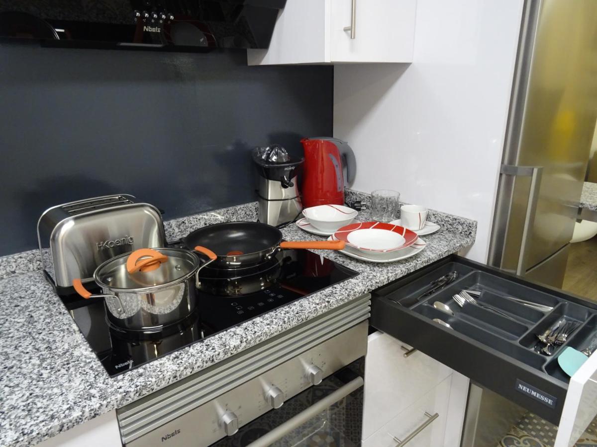 Boutique Apartment Near The Beach, 1 Gbps Wi-Fi مالقة المظهر الخارجي الصورة