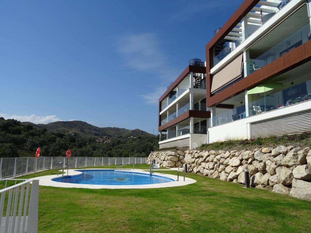 Boutique Apartment Near The Beach, 1 Gbps Wi-Fi مالقة المظهر الخارجي الصورة