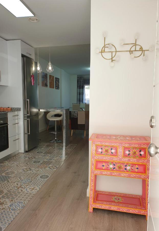 Boutique Apartment Near The Beach, 1 Gbps Wi-Fi مالقة المظهر الخارجي الصورة