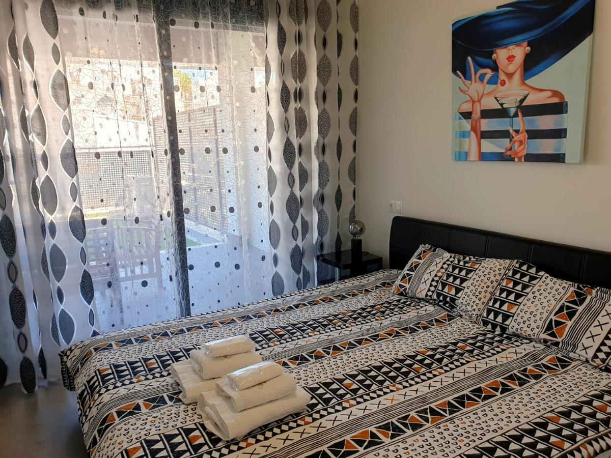 Boutique Apartment Near The Beach, 1 Gbps Wi-Fi مالقة المظهر الخارجي الصورة